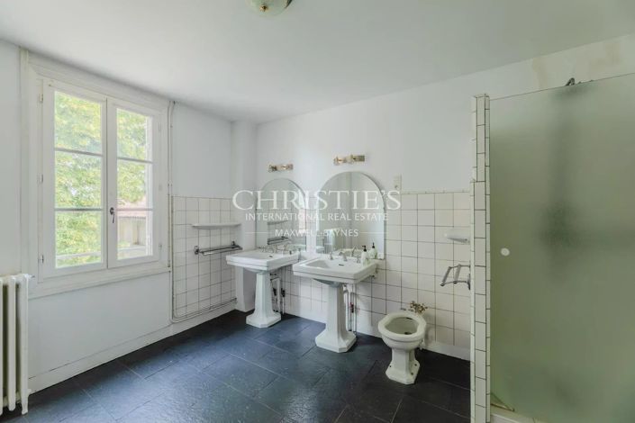 Image No.15-House for sale