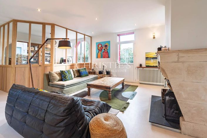 Image No.4-5 Bed House for sale