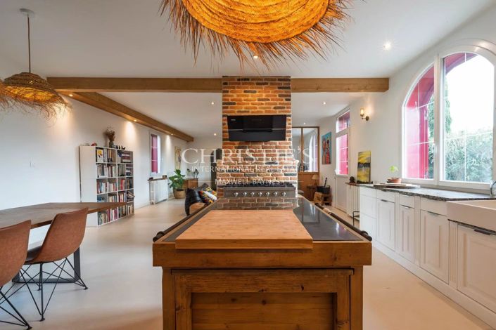 Image No.5-5 Bed House for sale