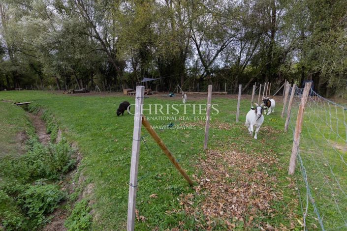 Image No.25-6 Bed House for sale