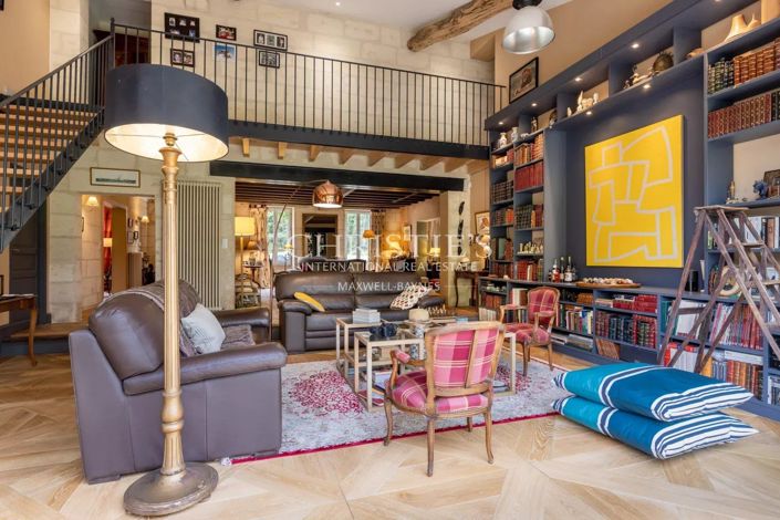 Image No.9-6 Bed House for sale