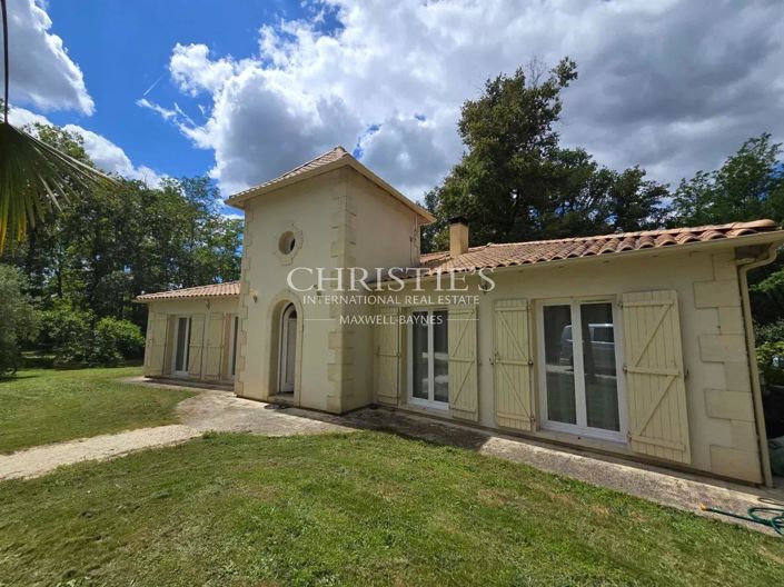 Image No.5-5 Bed House for sale