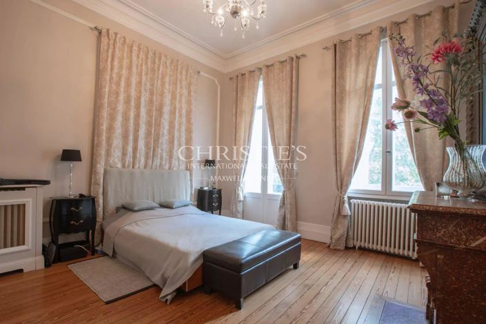 Image No.10-7 Bed House for sale