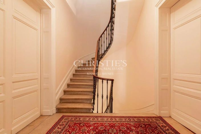 Image No.15-7 Bed House for sale