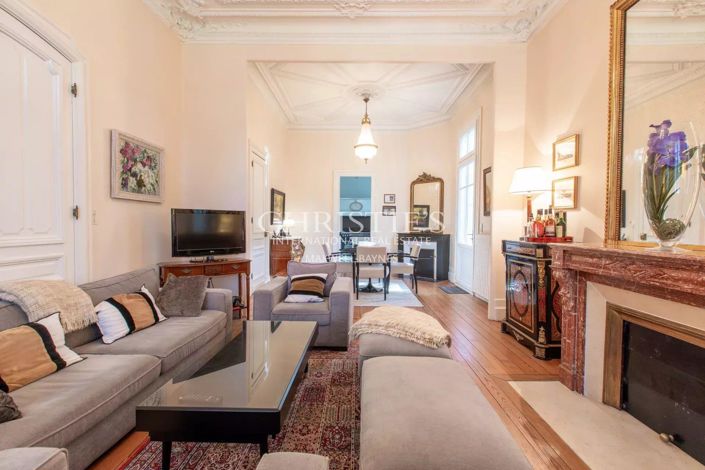 Image No.9-7 Bed House for sale