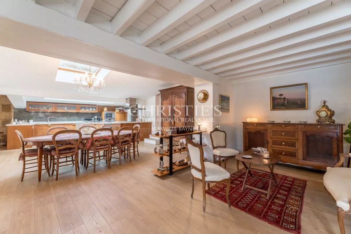 Image No.18-5 Bed House for sale