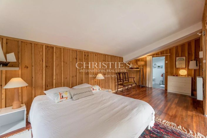 Image No.29-5 Bed House for sale