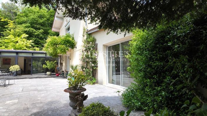 Image No.33-5 Bed House for sale