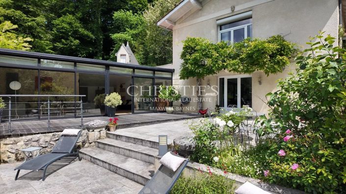 Image No.9-5 Bed House for sale