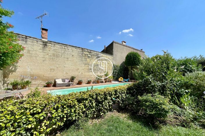 Image No.10-9 Bed House for sale