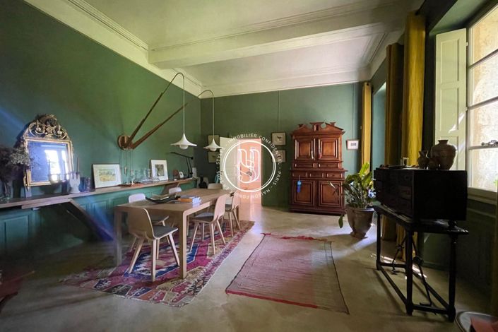 Image No.6-9 Bed House for sale