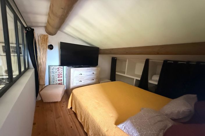 Image No.9-3 Bed House for sale