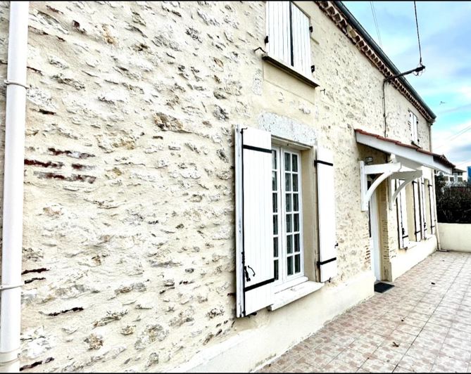 Image No.15-6 Bed House for sale