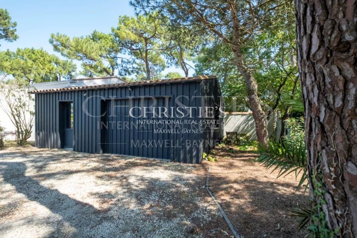 Image No.14-4 Bed House for sale