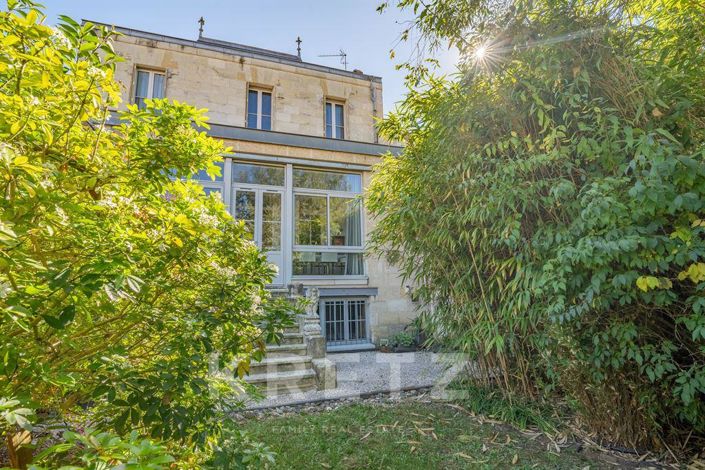 Image No.17-6 Bed House for sale