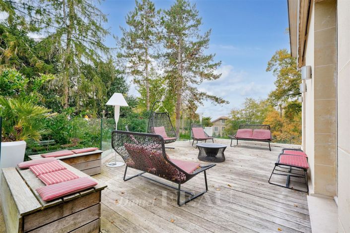 Image No.13-6 Bed House for sale