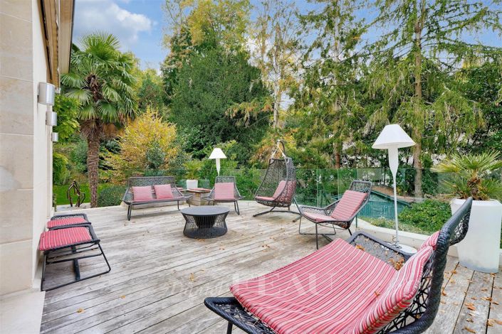 Image No.7-6 Bed House for sale