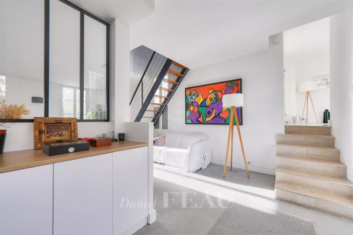 Image No.3-3 Bed House for sale