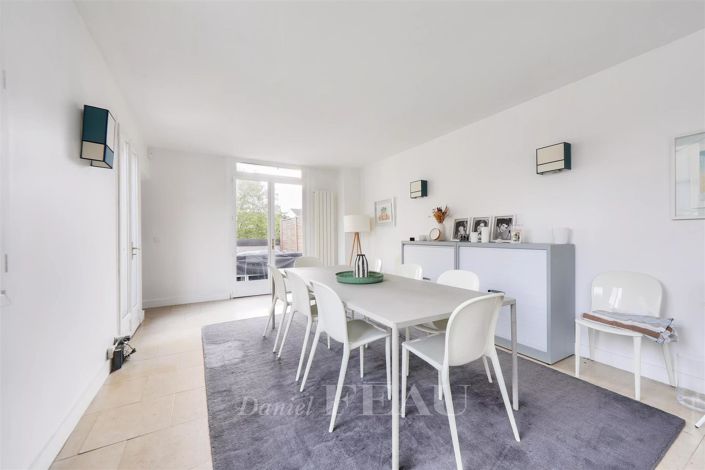 Image No.5-3 Bed House for sale