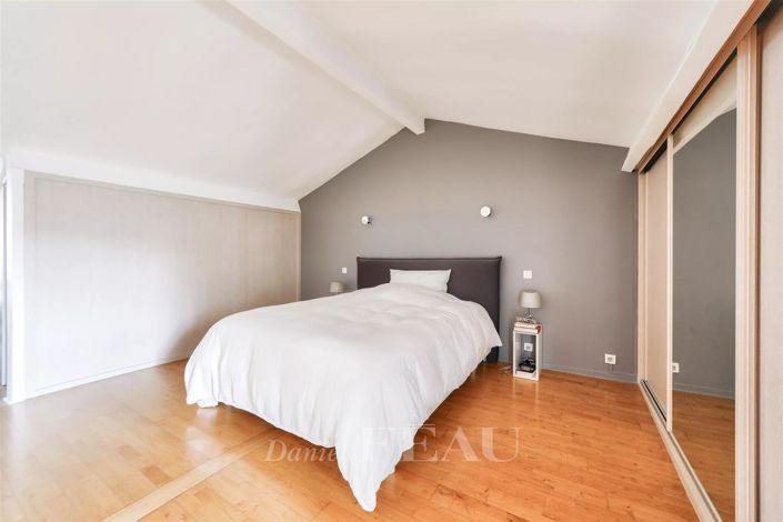 Image No.9-3 Bed House for sale