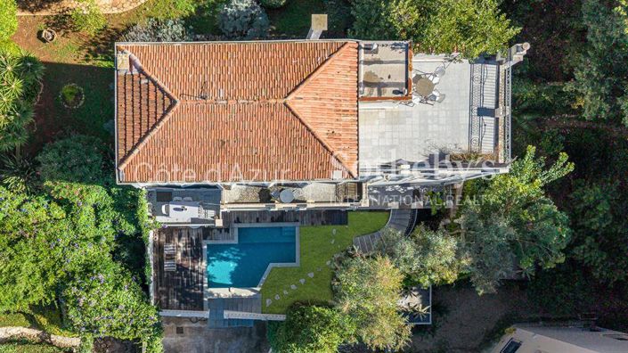 Image No.18-5 Bed Property for sale