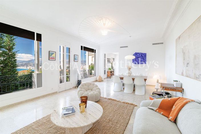 Image No.4-5 Bed Property for sale