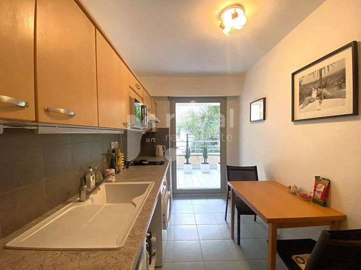 Image No.6-Appartement de 1 chambre à vendre à Nice