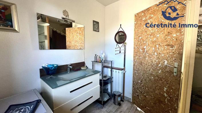 Image No.12-3 Bed House for sale