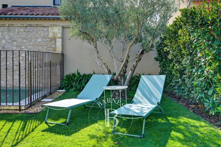 Image No.2-4 Bed House for sale