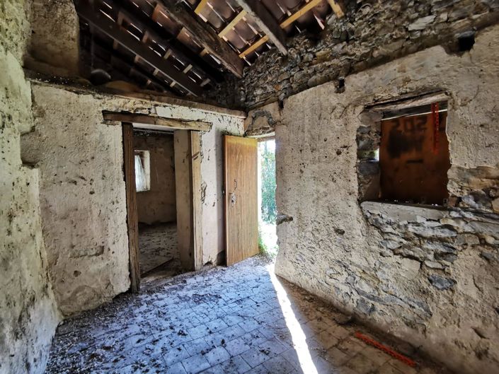 Image No.4-House for sale