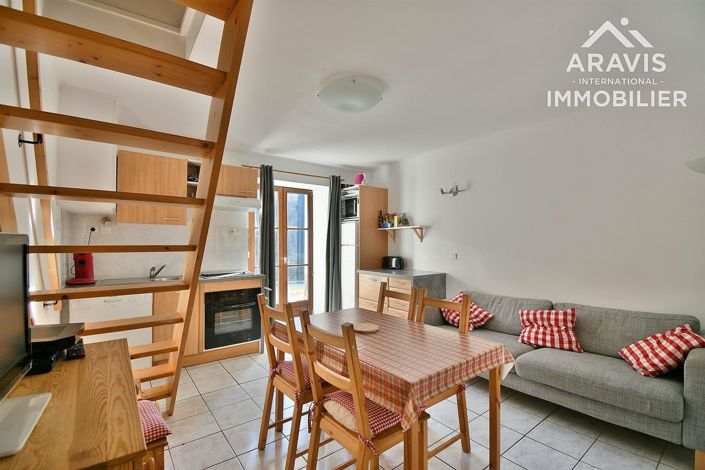 Image No.6-2 Bed House for sale