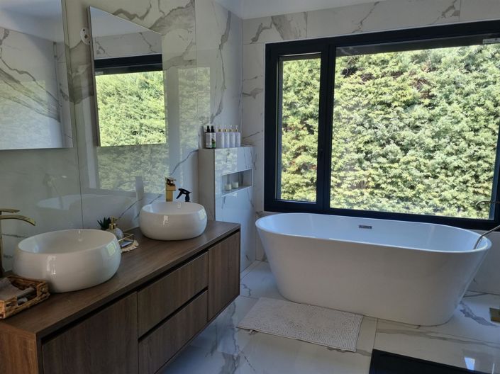 Image No.11-4 Bed House for sale