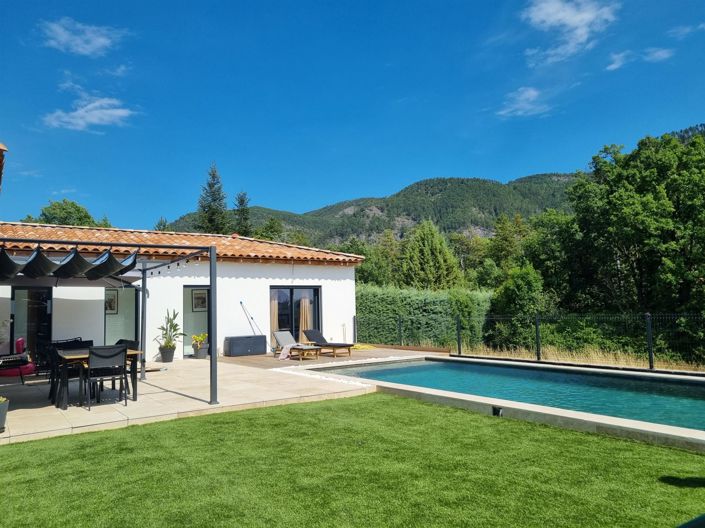 Image No.4-4 Bed House for sale