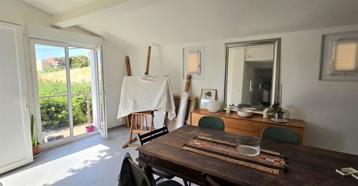 Image No.19-3 Bed House for sale