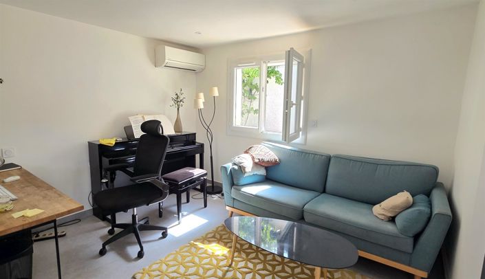 Image No.21-3 Bed House for sale