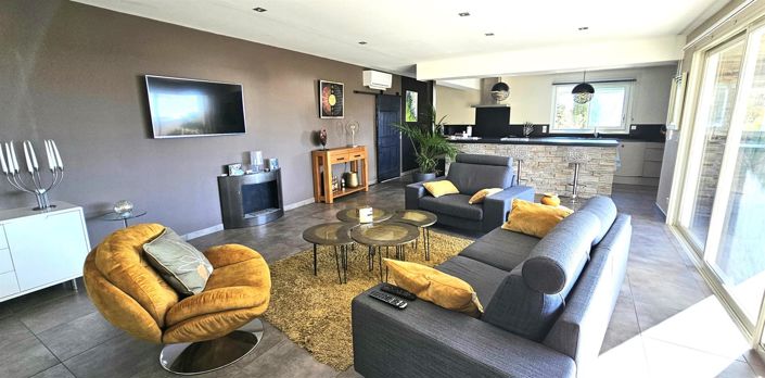 Image No.5-3 Bed House for sale