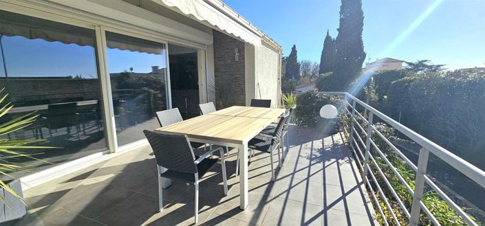 Image No.6-3 Bed House for sale