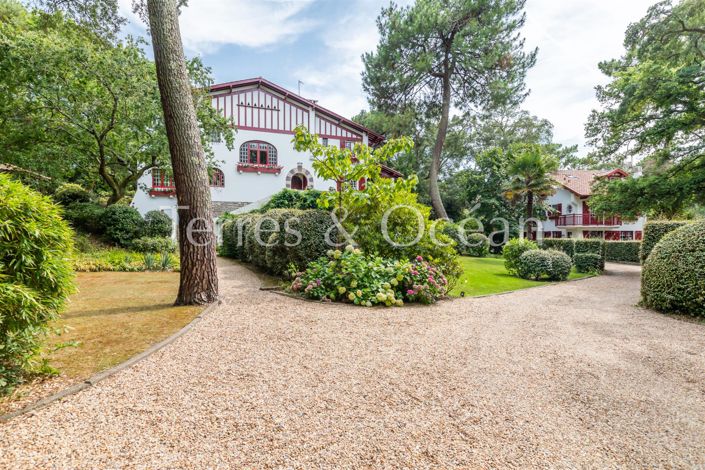 Image No.18-8 Bed House for sale