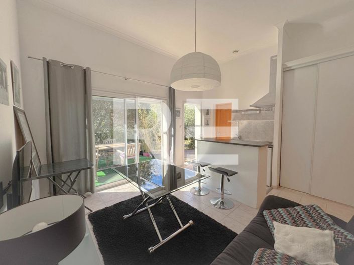 Image No.12-3 Bed House for sale