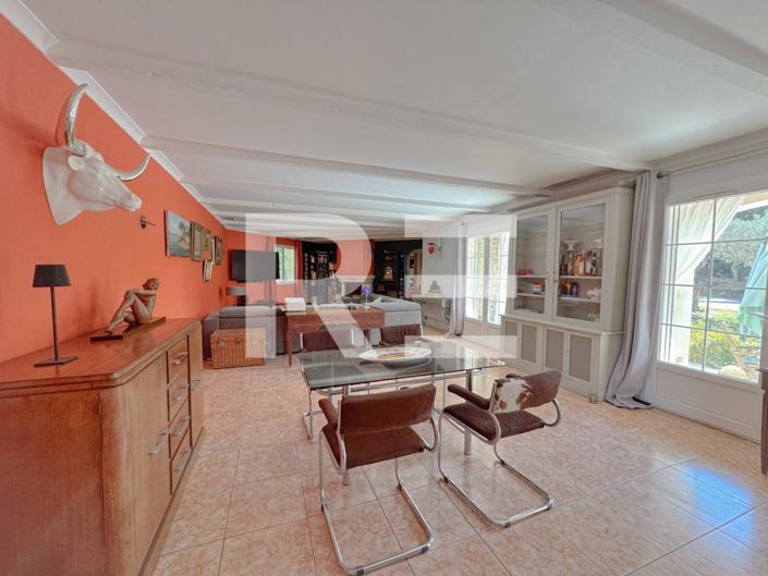 Image No.6-3 Bed House for sale