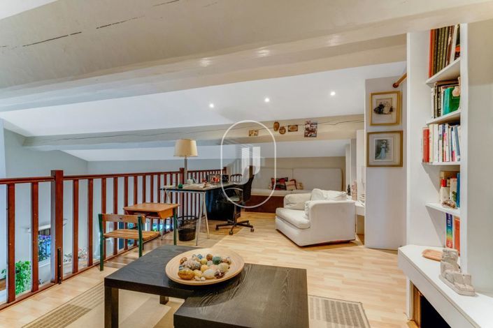 Image No.4-6 Bed House for sale