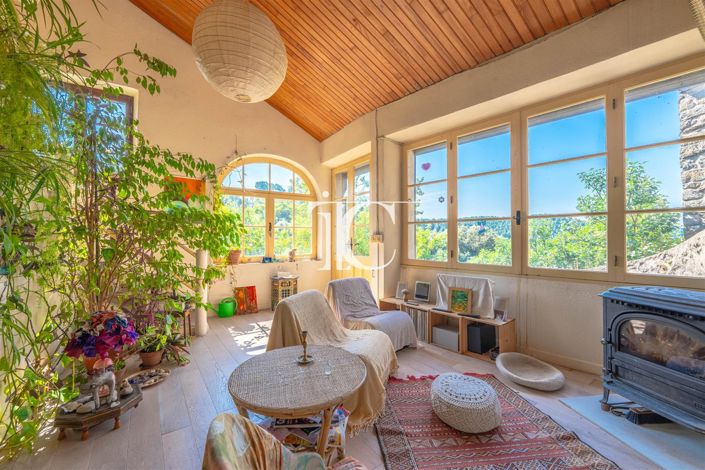 Image No.4-Maison de 4 chambres à vendre à Banne