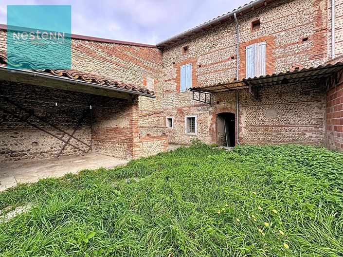 Image No.10-3 Bed House for sale