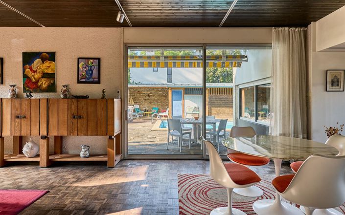 Image No.3-4 Bed House for sale