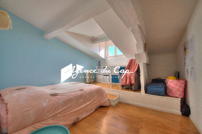 Image No.9-Appartement de 2 chambres à vendre à Saint-Raphael