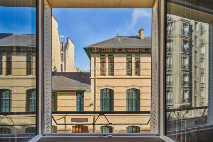 Image No.4-Appartement de 3 chambres à vendre à Paris