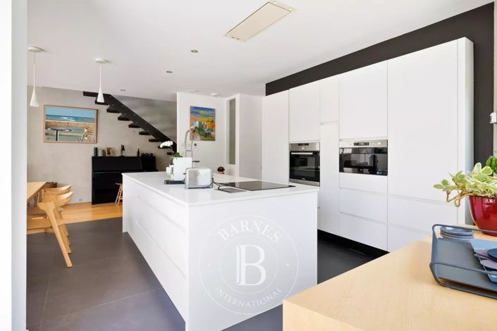 Image No.13-House for sale