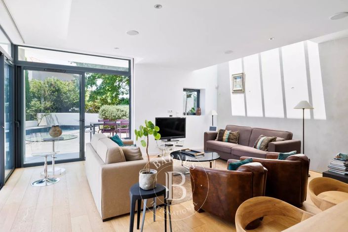 Image No.7-House for sale