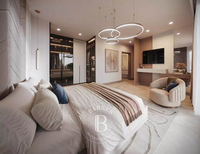 Image No.4-4 Bed House for sale