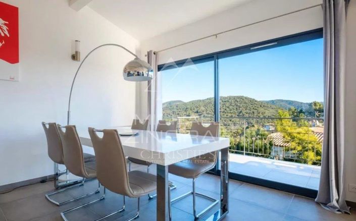 Image No.5-Maison de 4 chambres à vendre à Mandelieu-la-Napoule